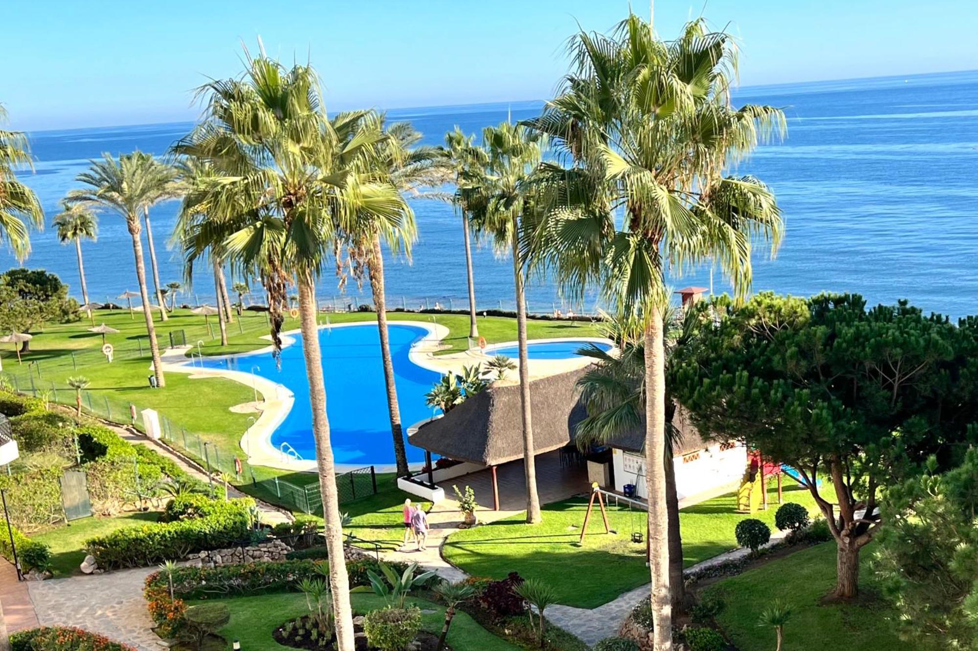 Mi Capricho 2D Beachfront- Apartment With Sea View - Costa Del Sol Sitio de Calahonda Kültér fotó